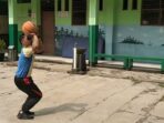 Bagaimana Cara Melempar Bola Basket Dengan Benar