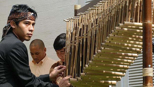 Mainkan Angklung Panduan Lengkap Pemula!